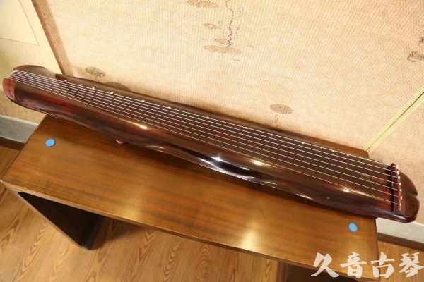 本溪市●久音古琴  ●今日推荐  20230516【收藏级断纹蕉叶】